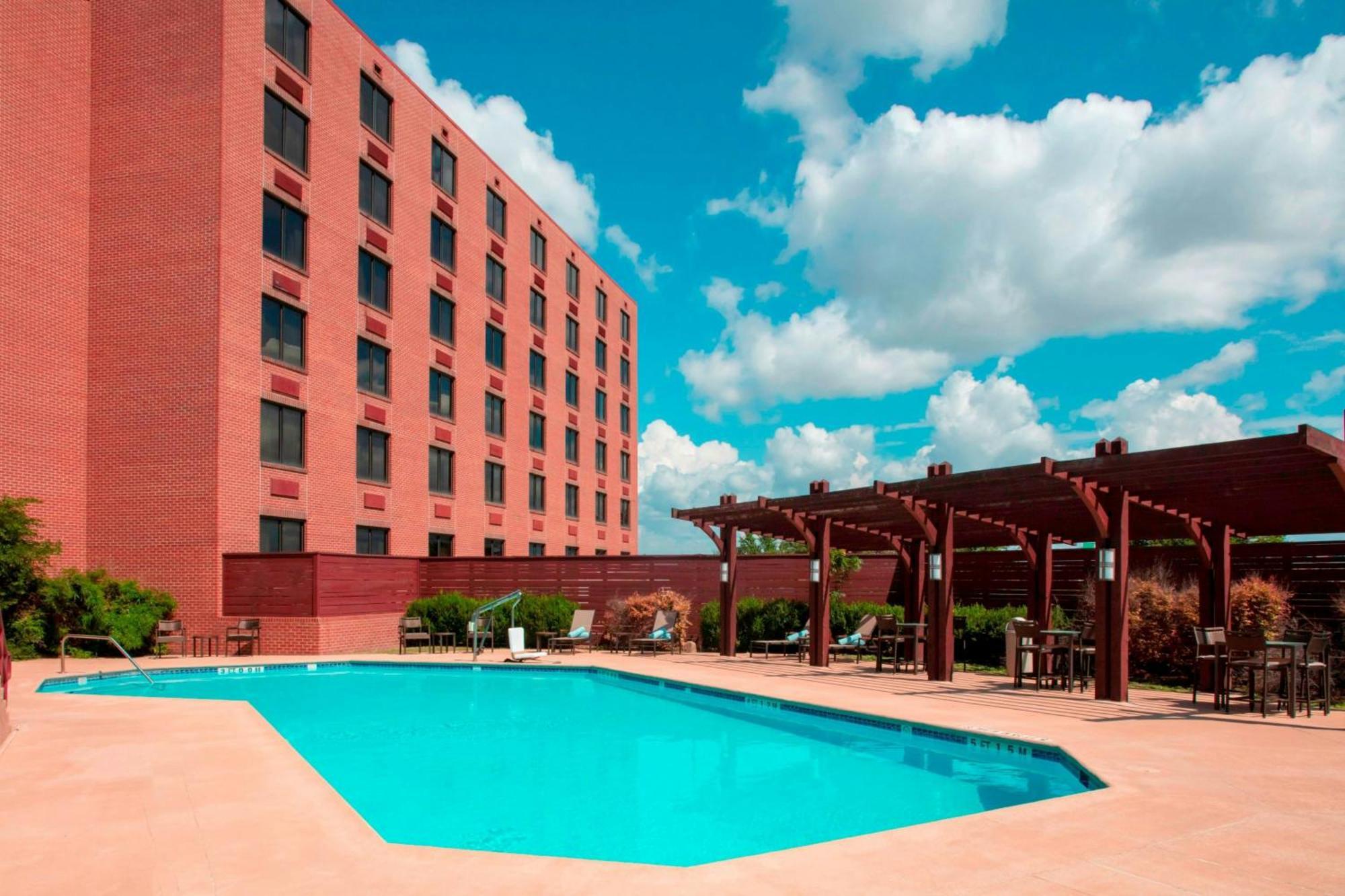 คอร์ตยาร์ด คิลลีน Hotel ภายนอก รูปภาพ